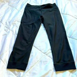 Nike 3/4 joggers -black size medium
